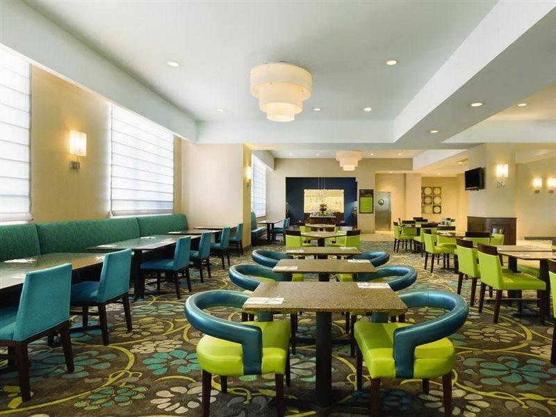Hilton Garden Inn Worcester Dış mekan fotoğraf