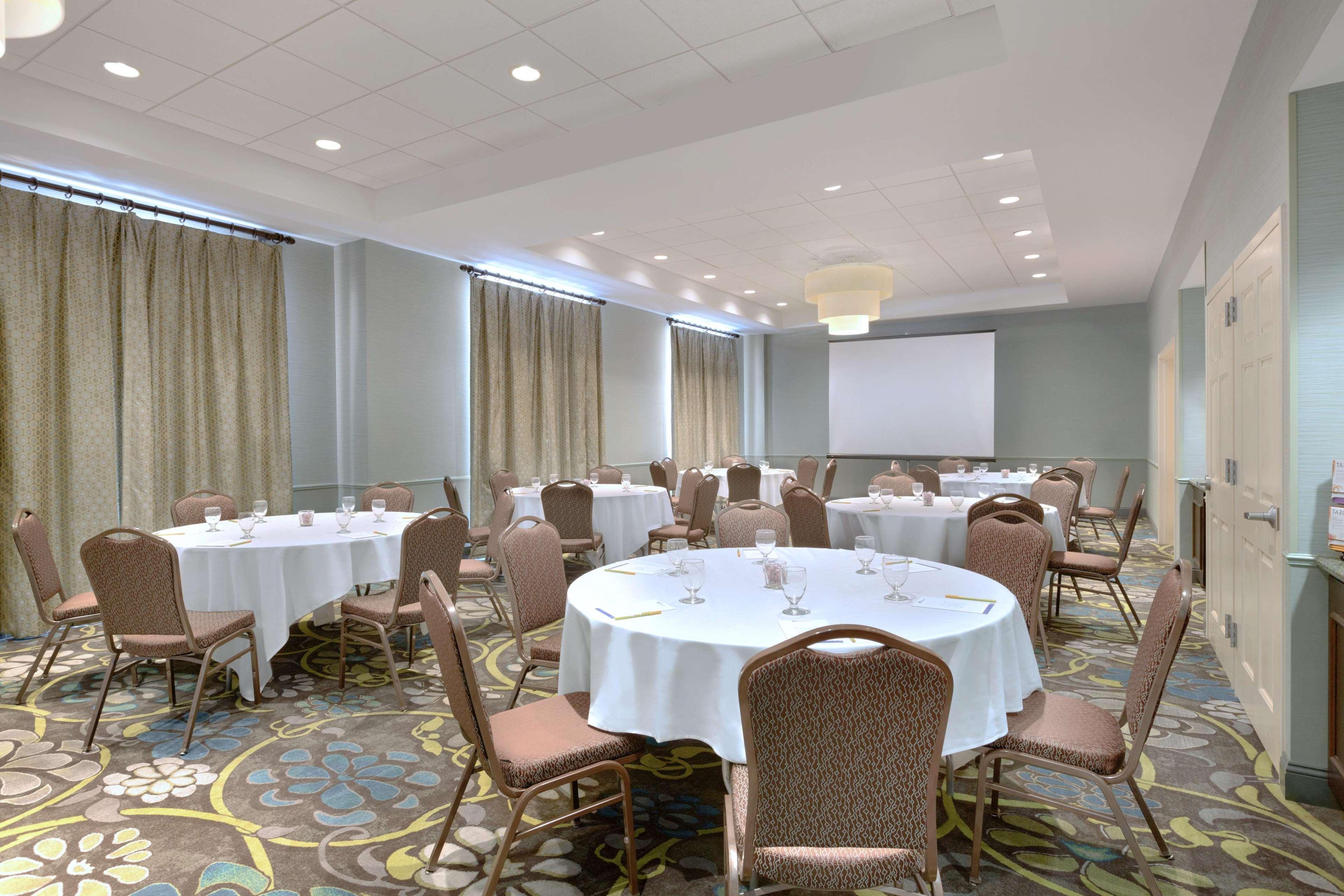 Hilton Garden Inn Worcester Dış mekan fotoğraf