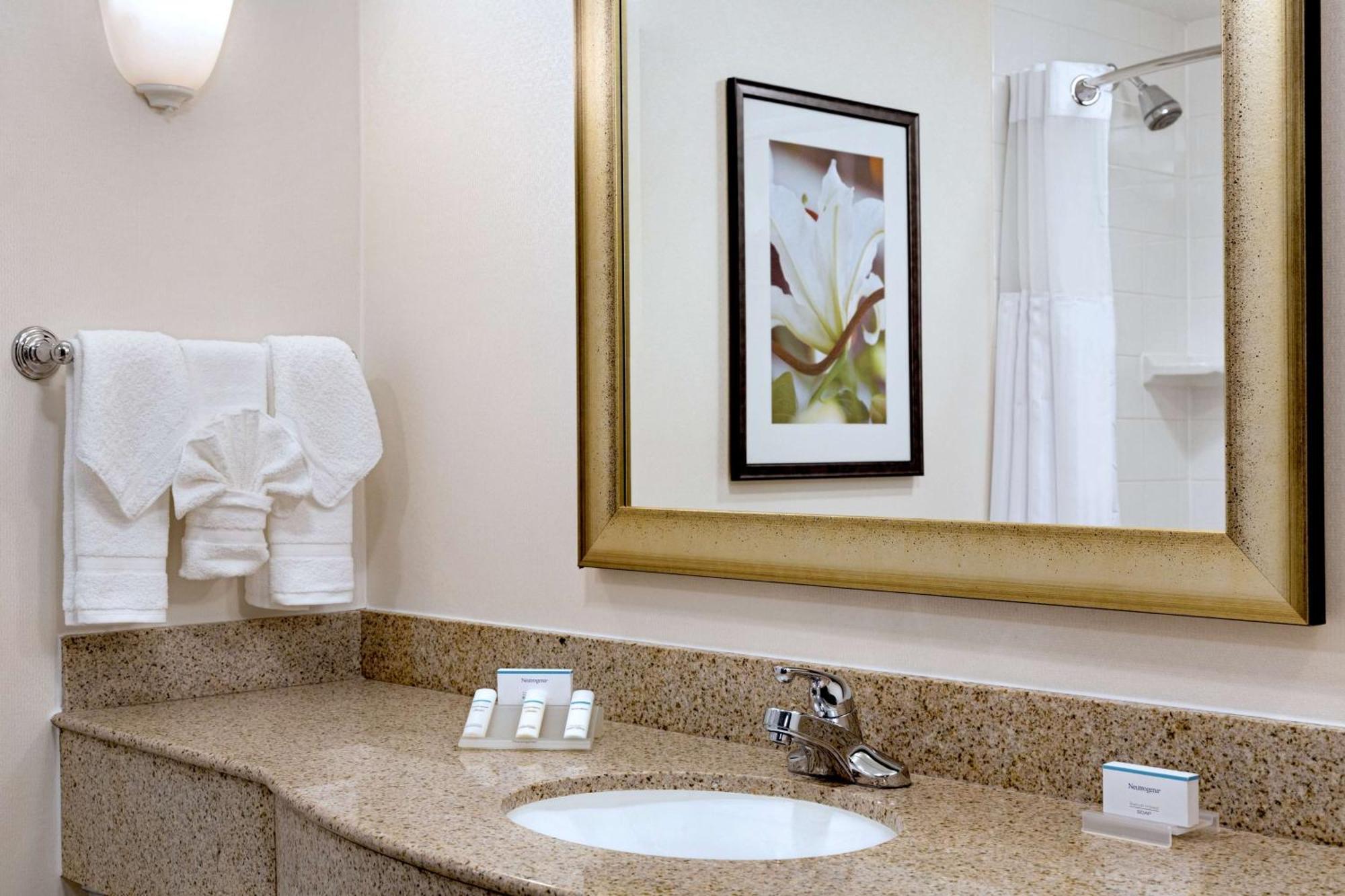 Hilton Garden Inn Worcester Dış mekan fotoğraf